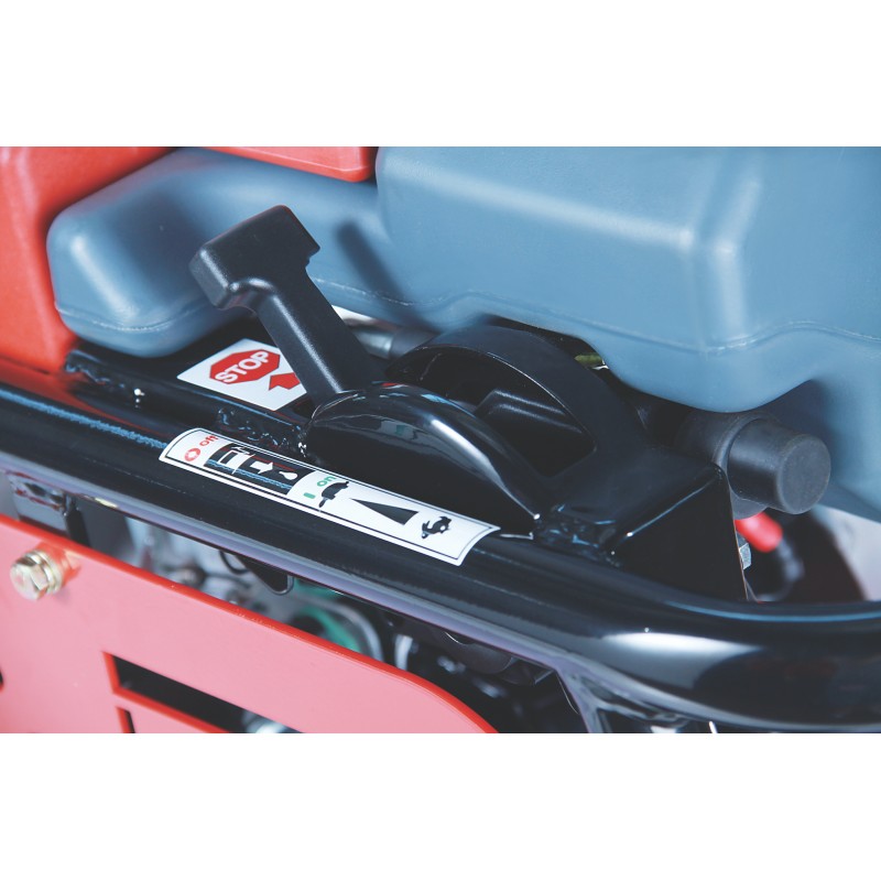 Two-In-One Lever and Kill-Switch interlocking with Fuel Cut-Off Mechanism for Easy Reach