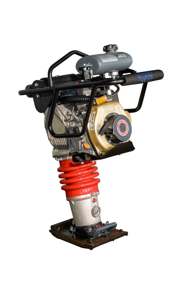 RAM85DH tamping rammer — three-quarter view of the KAMA KF173 engine